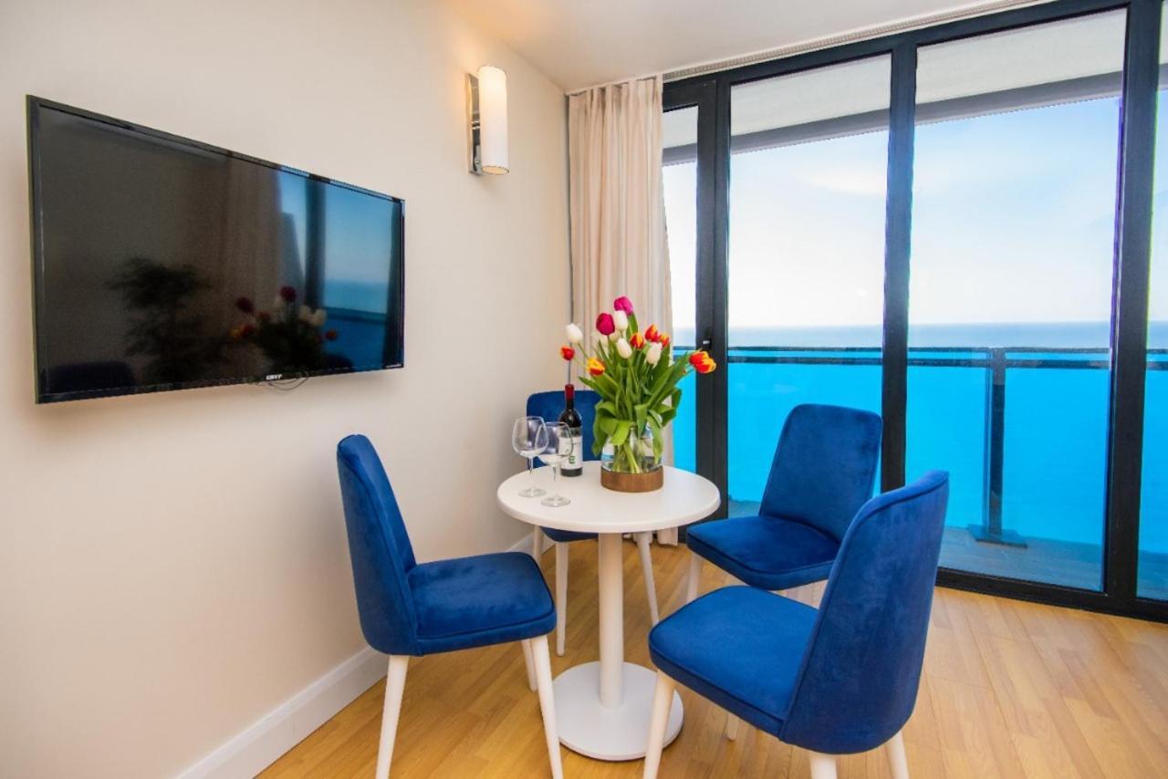Orbi City Suite Sea View In Batumi Aparthotel Eksteriør billede